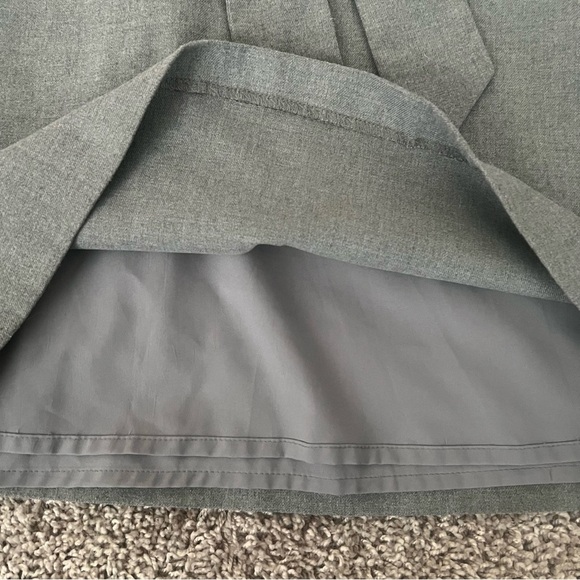 {Banana Republic} Grey Bow Back Short Sleeve Top - Picture 4 of 6